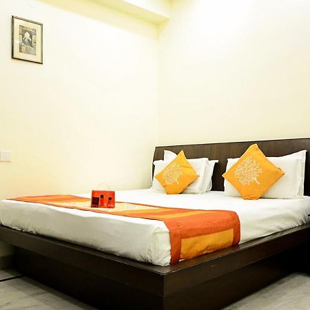 Centra Inn Yeni Delhi Dış mekan fotoğraf