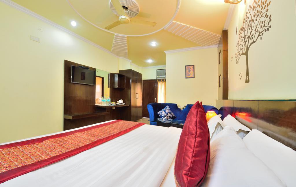 Centra Inn Yeni Delhi Dış mekan fotoğraf