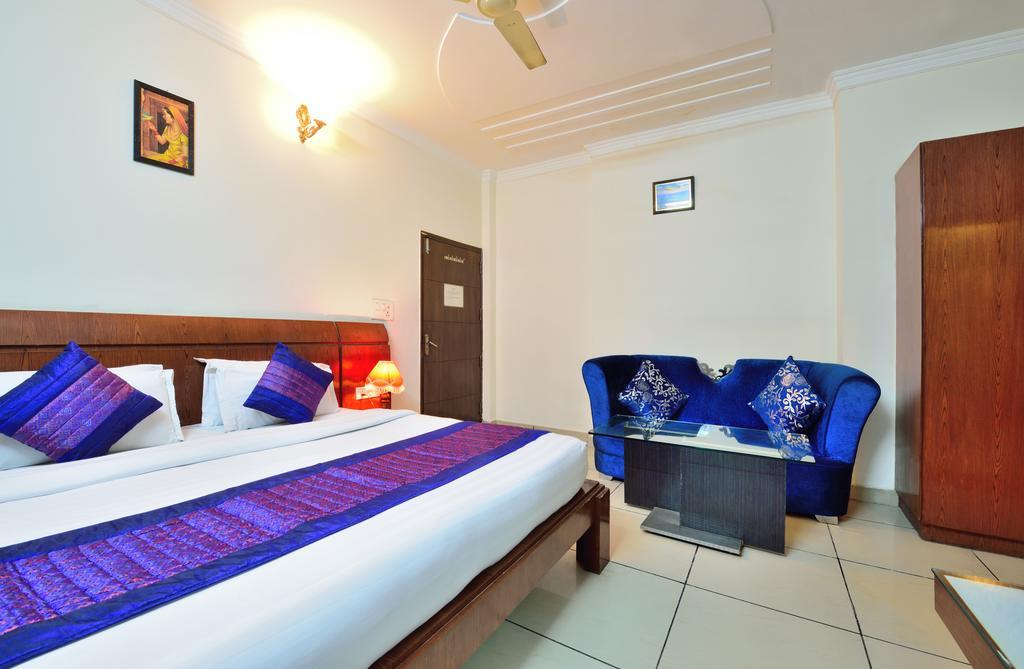 Centra Inn Yeni Delhi Dış mekan fotoğraf