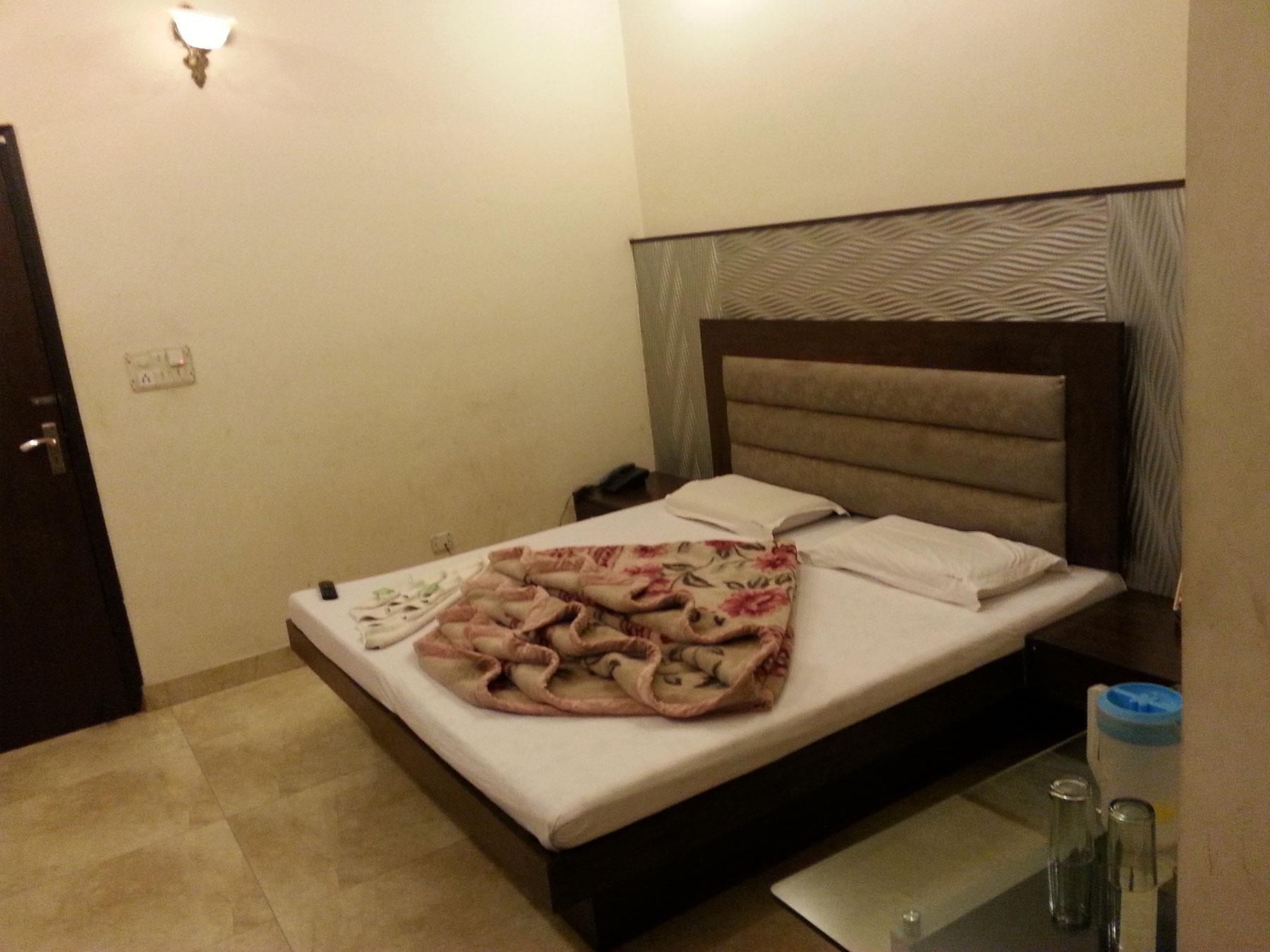 Centra Inn Yeni Delhi Dış mekan fotoğraf